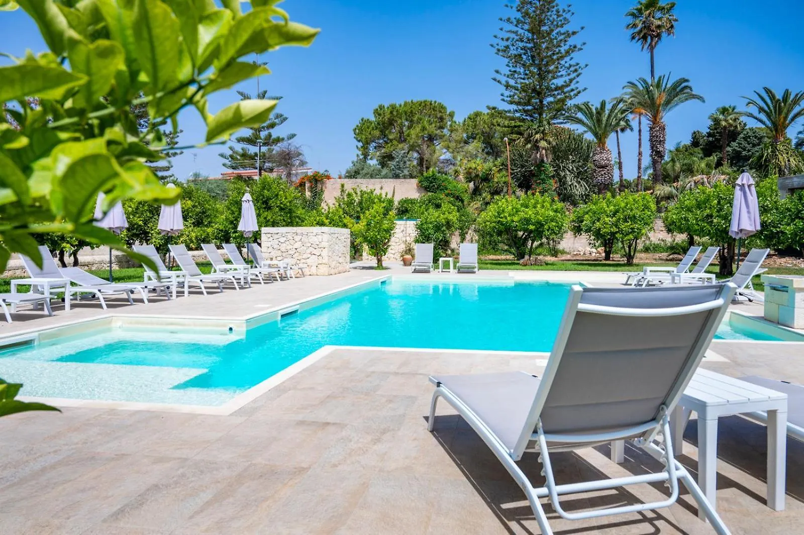 Villa Venera Fontane Bianche Charme Apartments